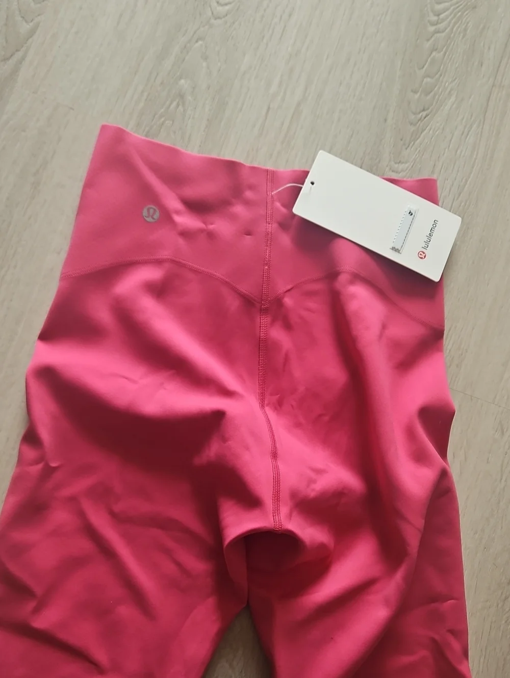 Lululemon High-Waist Glow Active Leggings Sz 6